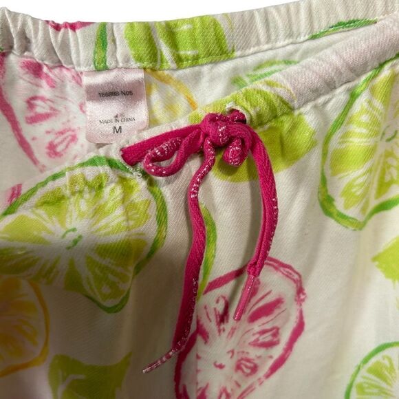 Victoria’s Secret top and pant pajama set with limes citrus fruit print - Picture 14 of 15